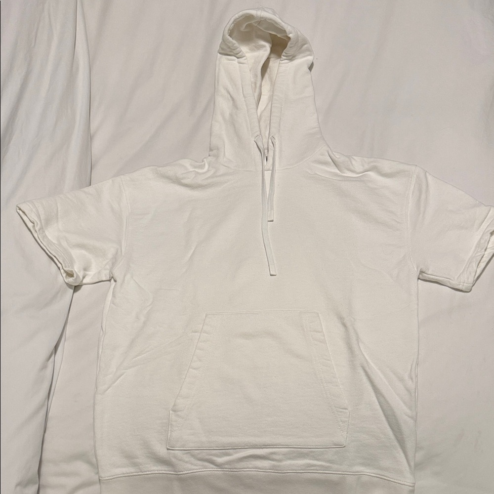 Zara Small White Short Sleeve Hoodie